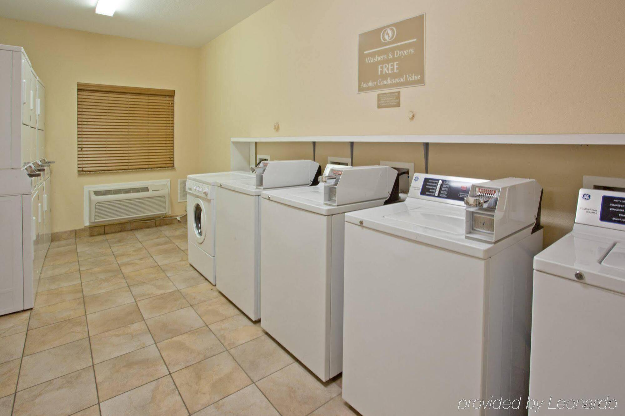 Candlewood Suites Houston Medical Center By Ihg Exteriör bild